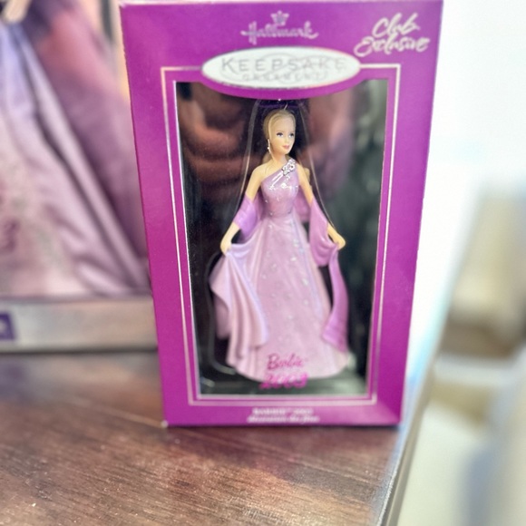 Bonus Full Set of 8 New Year's Collector Edition
2000, 2001, 2002, & 2003 Barbie - Picture 14 of 14